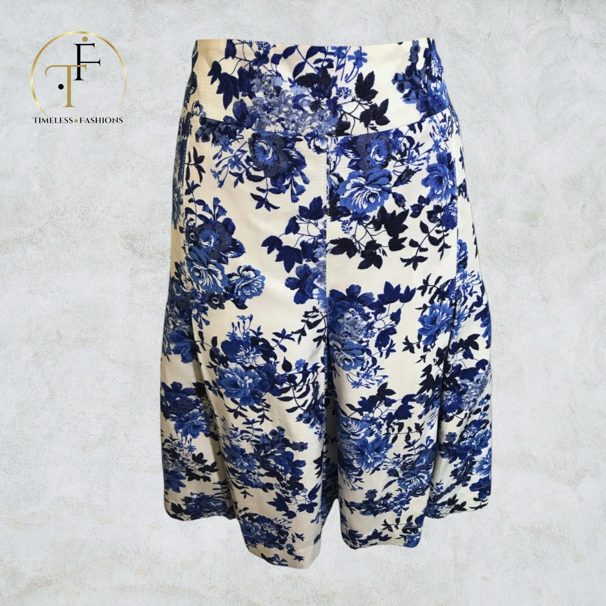 Country Casuals CC Blue & White Floral Skirt  UK 16 US 12 EU 44