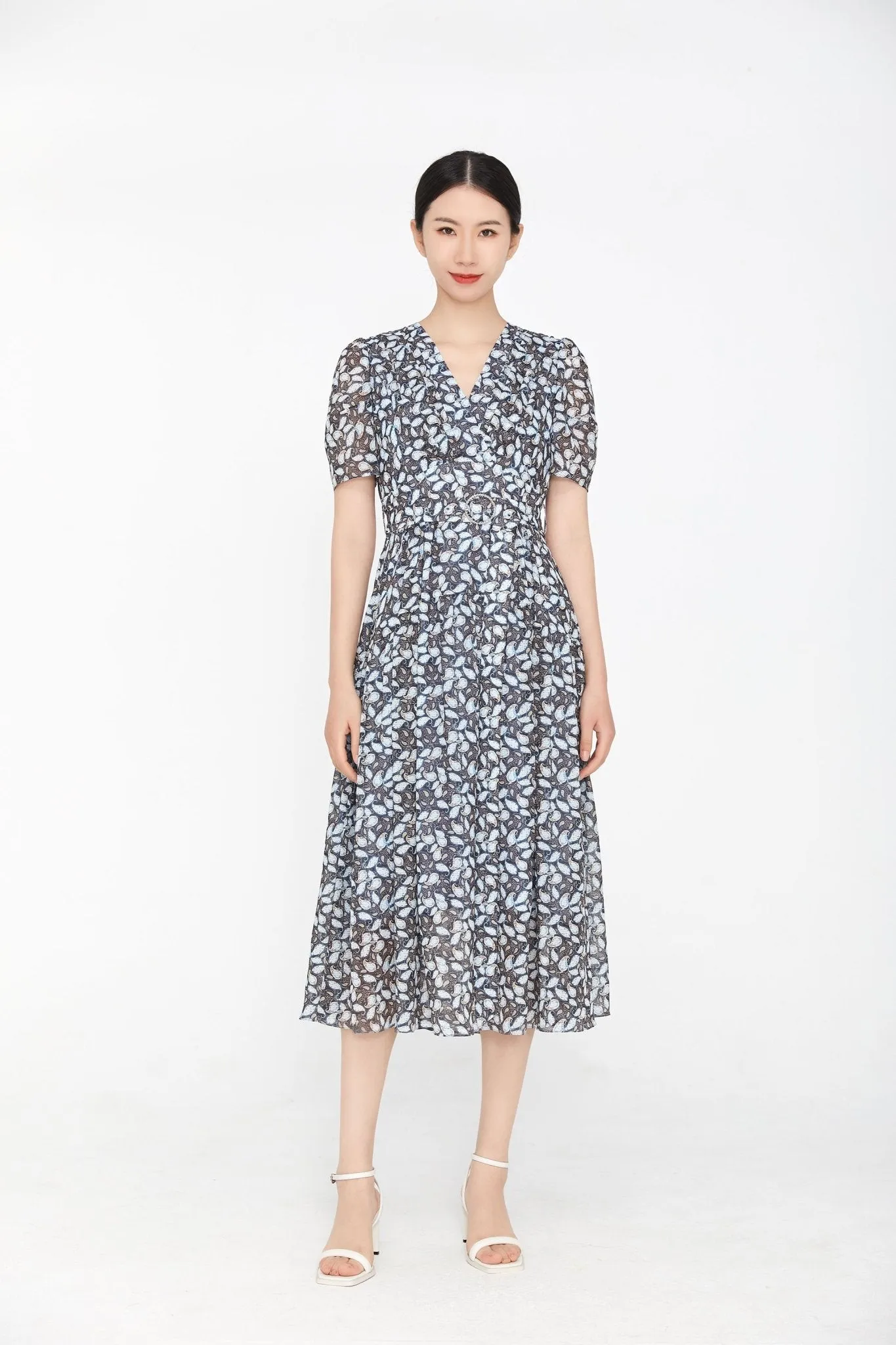 Ditsy Floral Slim Waist Short Sleeve Midi Dress