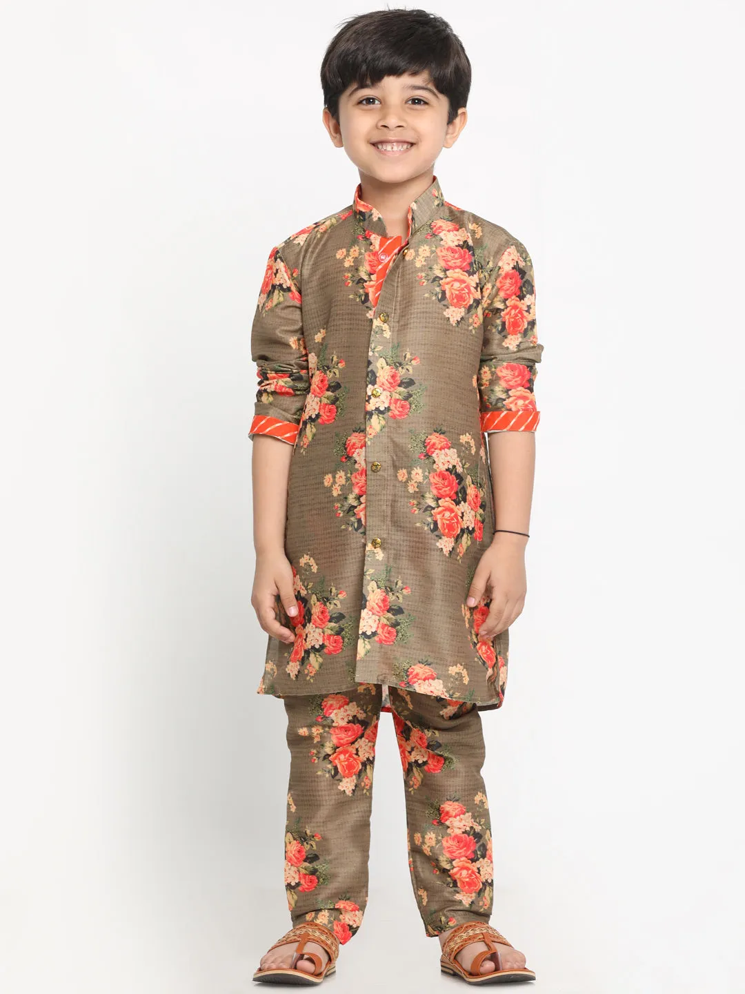 Jashvi Multicolored-Base-Chiku Baap Beta Jacket Kurta Pyjama set