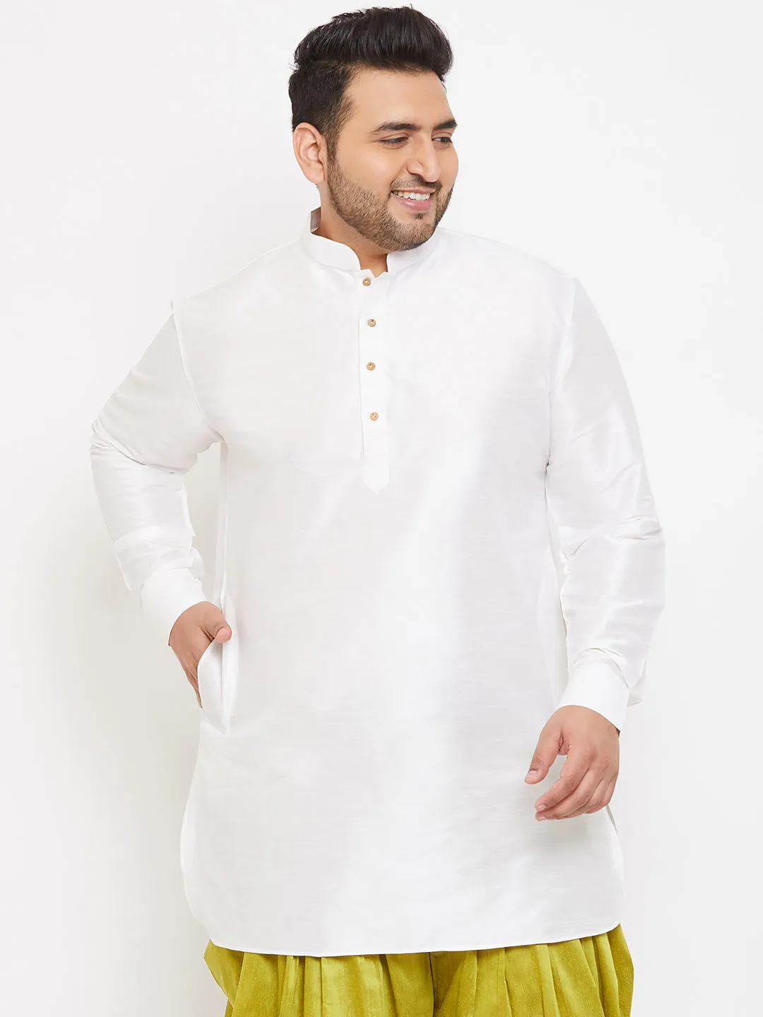 Men's Plus White Silk Blend Kurta - Vastramay