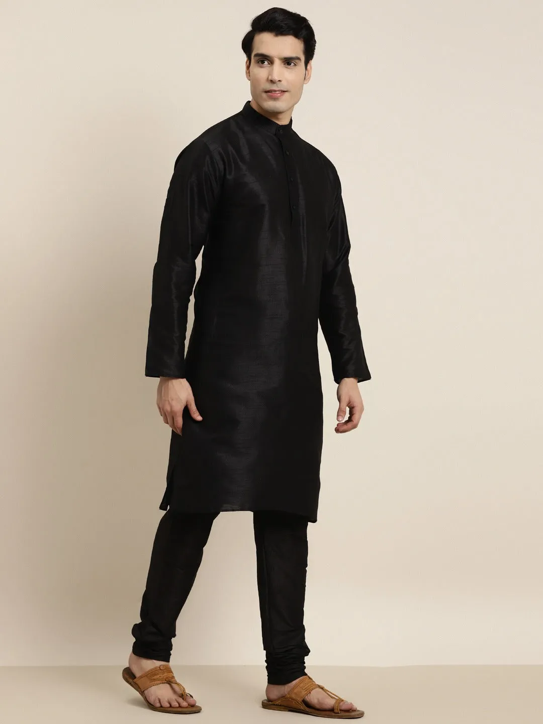 Men's Silk Blend Black Kurta Pyjama & Silk Blend Navy Blue Embroidered Nehrujacket - Sojanya