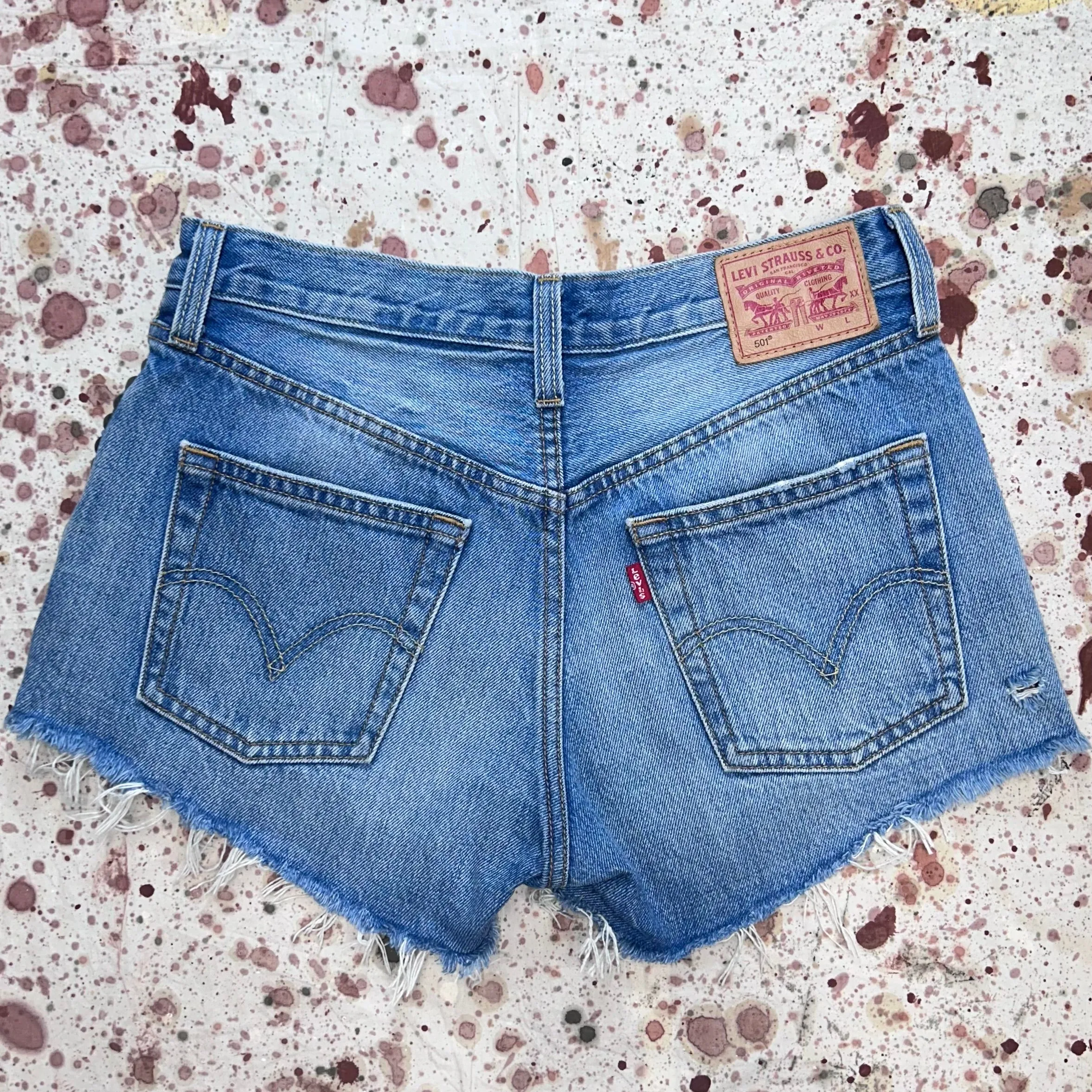 Vintage Levi 501 Studded Cutoff Shorts (JYJ0524-246)